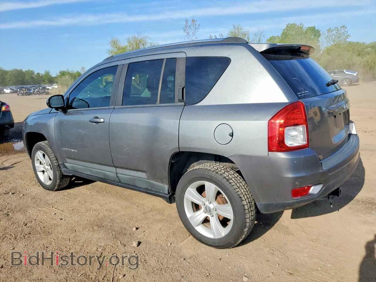 2011 JEEP COMPASS - VIN: 1J4NT1FB9BD245705 - Photo 2