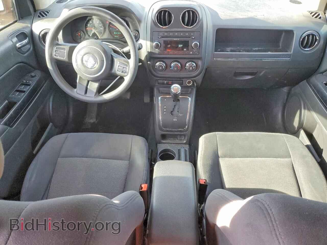 2011 JEEP COMPASS - VIN: 1J4NT1FB9BD245705 - Photo 8