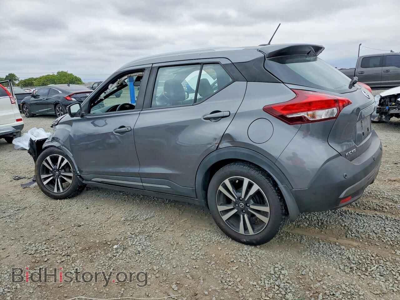 2020 NISSAN KICKS - VIN: 3N1CP5DV3LL563369 - Фото 2