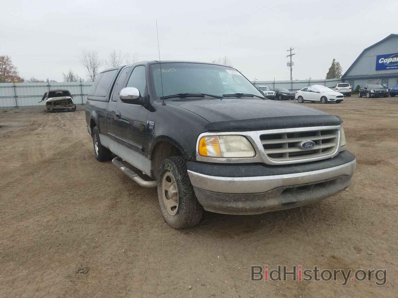 Photo 2FTRX17L42CA90208 - FORD F150 2002