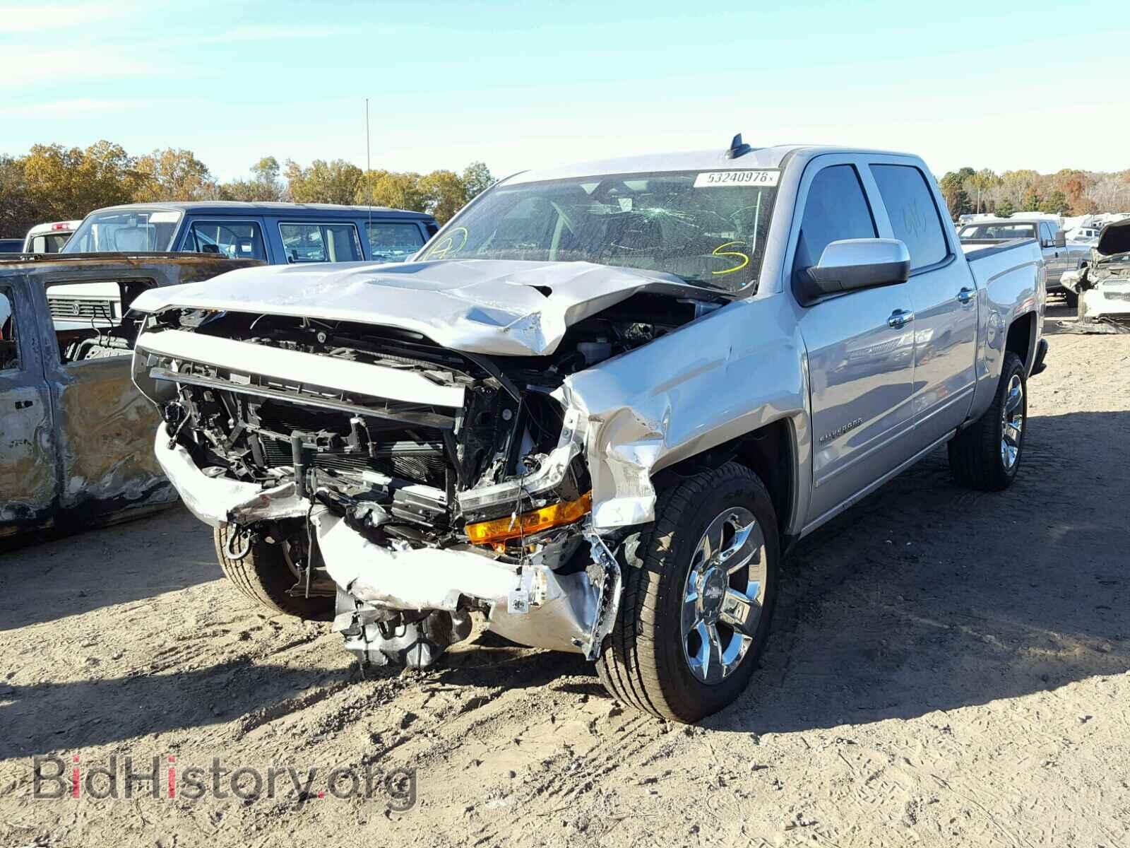 2017 CHEVROLET SILVERADO - VIN: 3GCUKREC4HG250142 - Фото 2