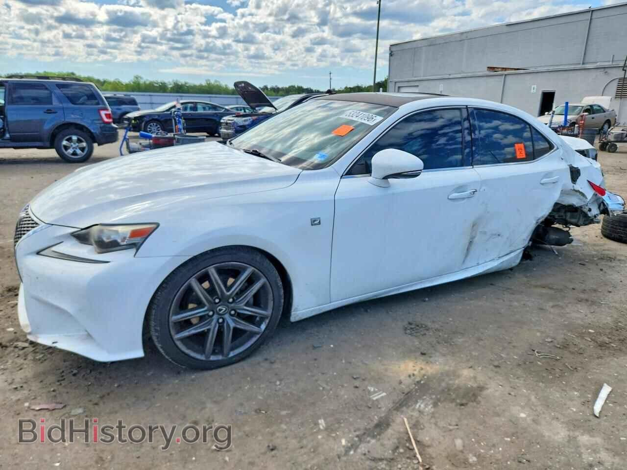 Photo JTHCF1D28E5007476 - LEXUS IS 2014