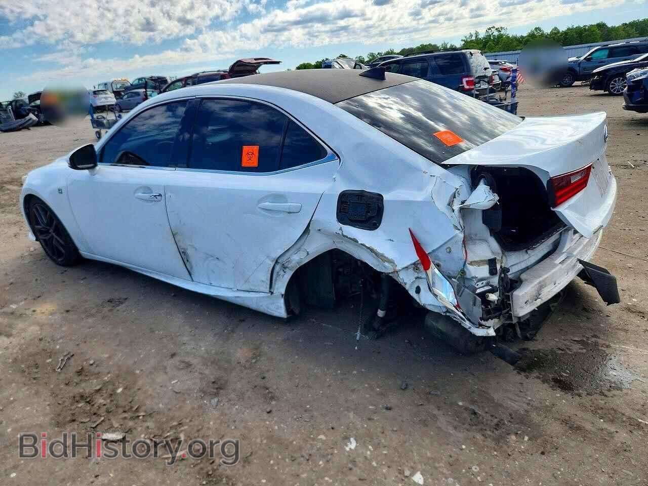 2014 LEXUS IS - VIN: JTHCF1D28E5007476 - Photo 2