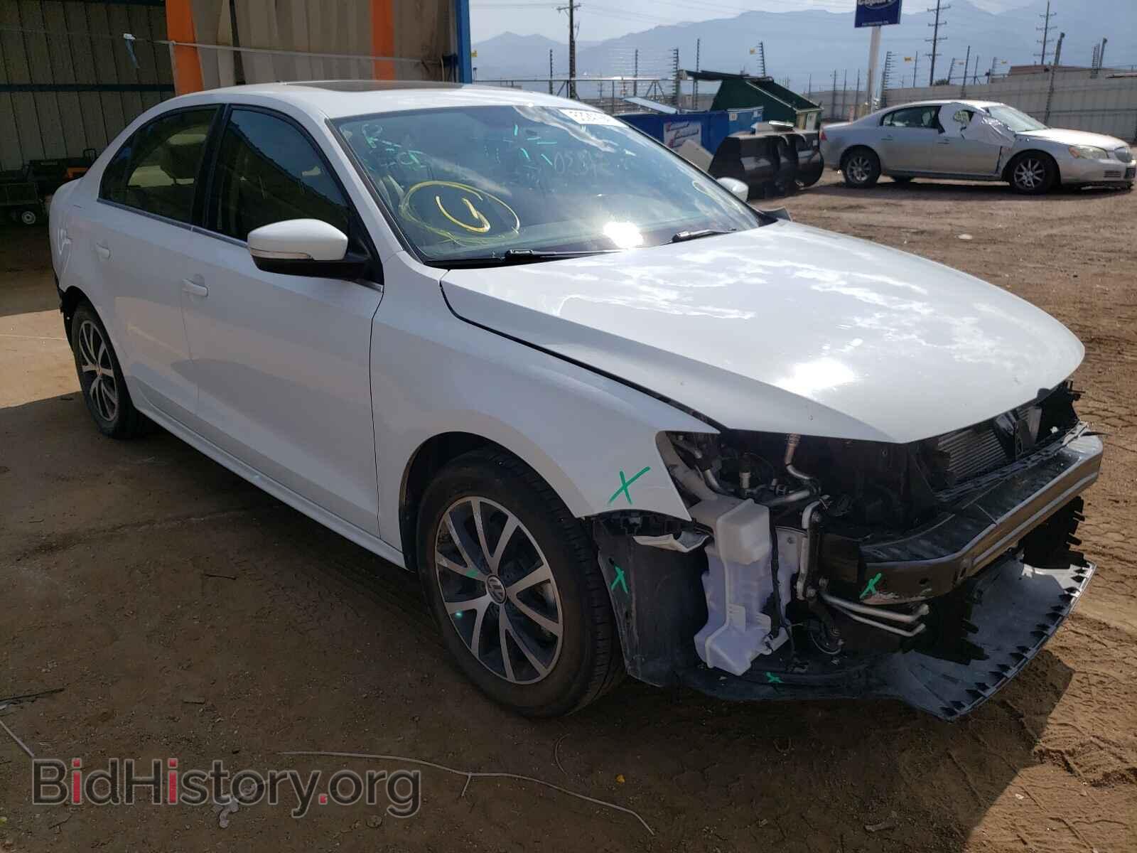 Фотография 3VWDB7AJ1HM262823 - VOLKSWAGEN JETTA 2017