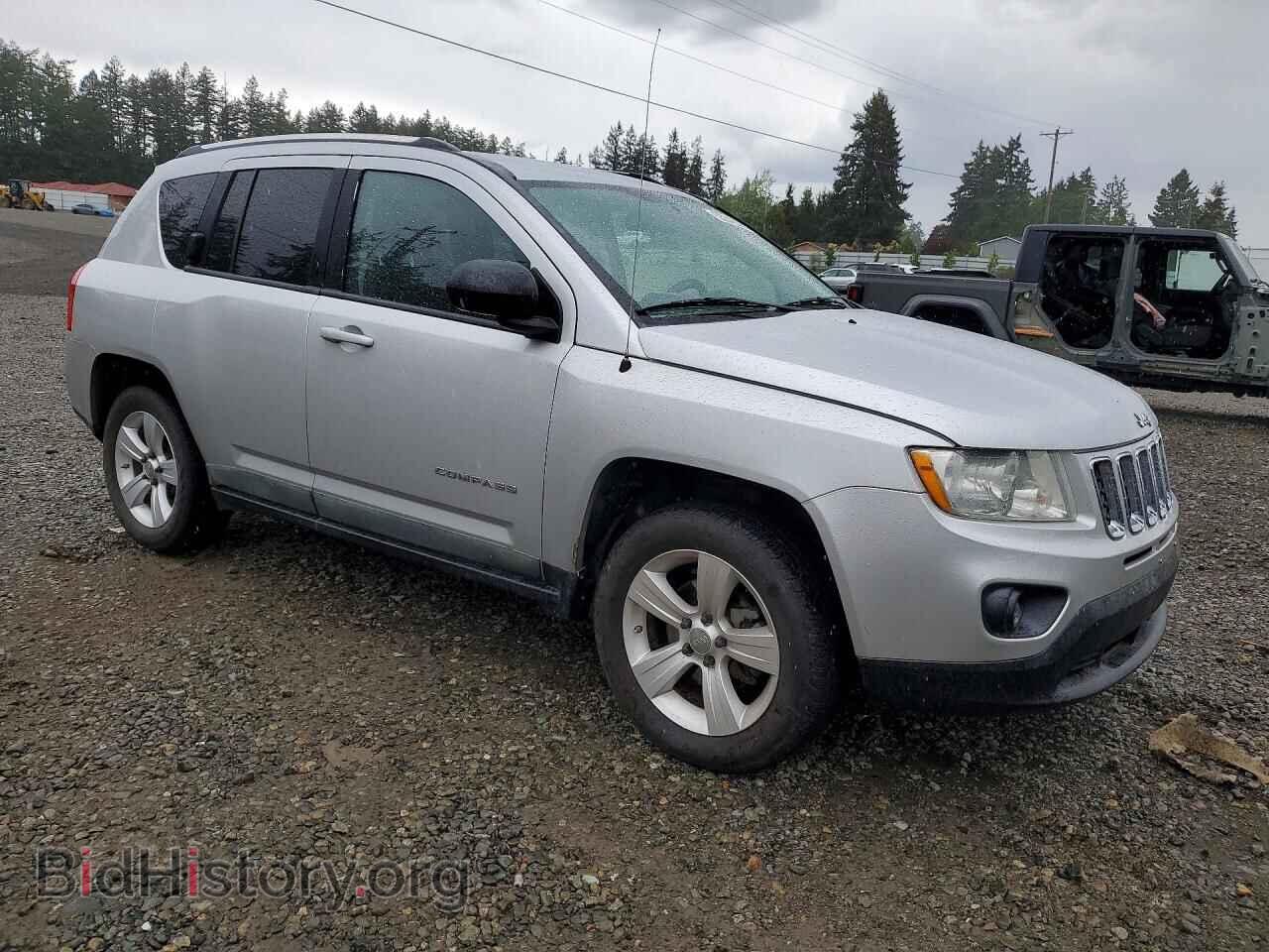 2011 JEEP COMPASS - VIN: 1J4NT1FA4BD215762 - Photo 4