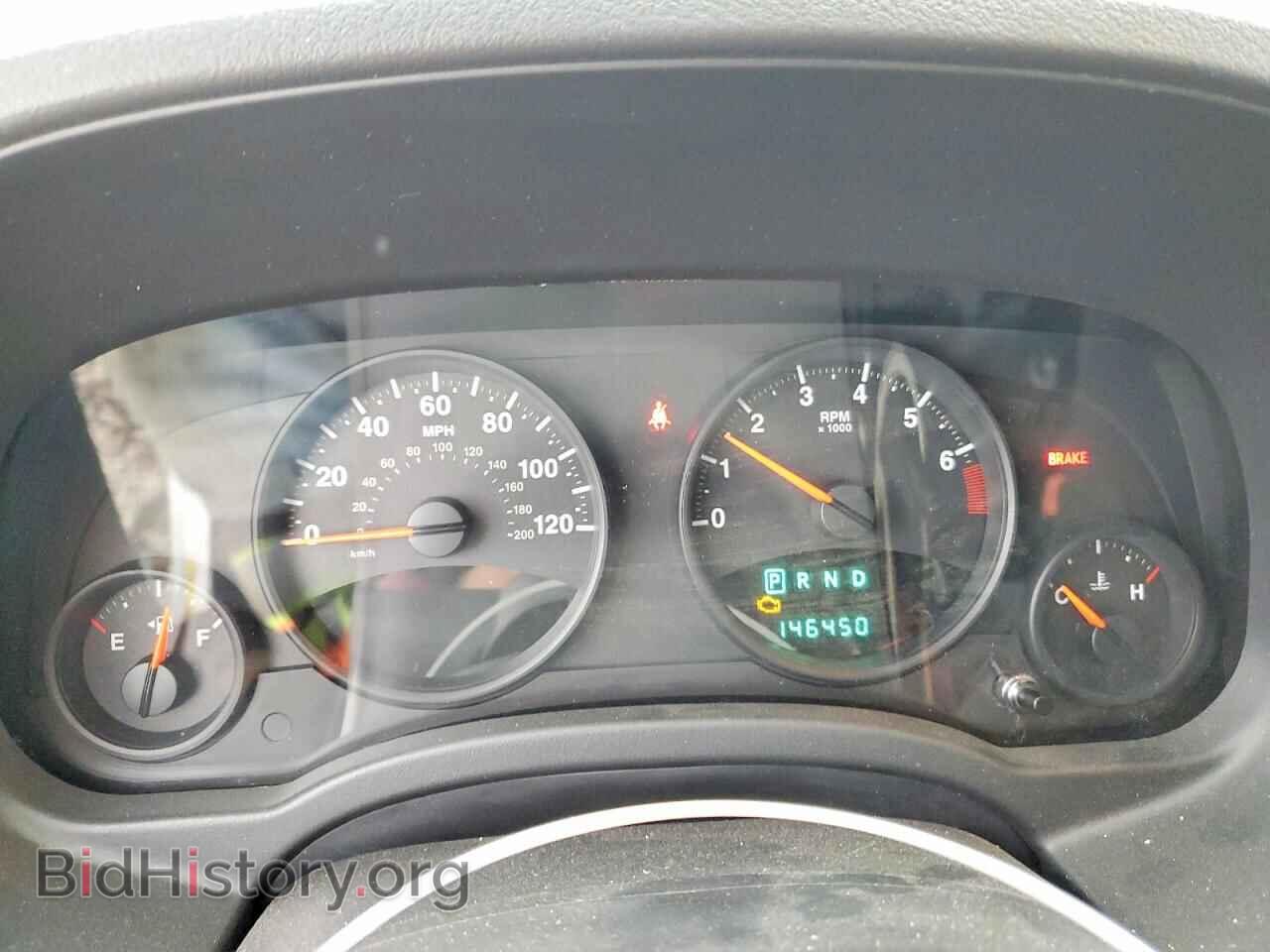 2011 JEEP COMPASS - VIN: 1J4NT1FA4BD215762 - Photo 9