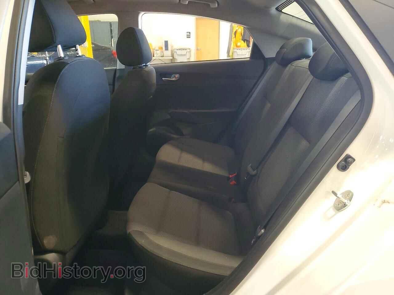 2019 HYUNDAI ACCENT - VIN: 3KPC24A36KE049771 - Фото 10