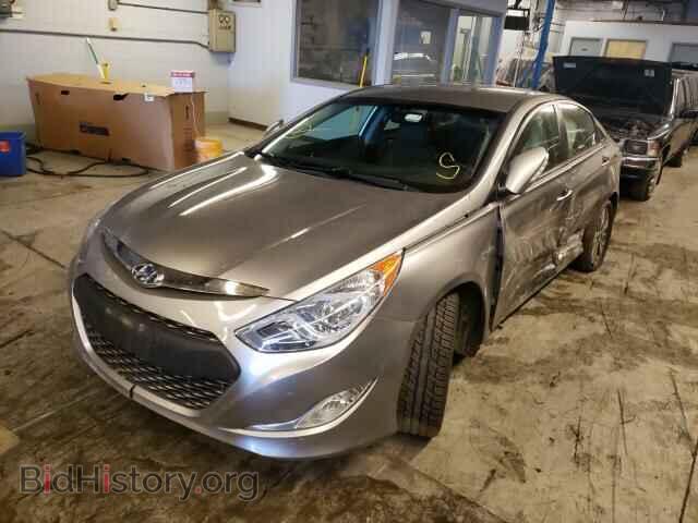 2013 HYUNDAI SONATA - VIN: KMHEC4A45DA090490 - Фото 2