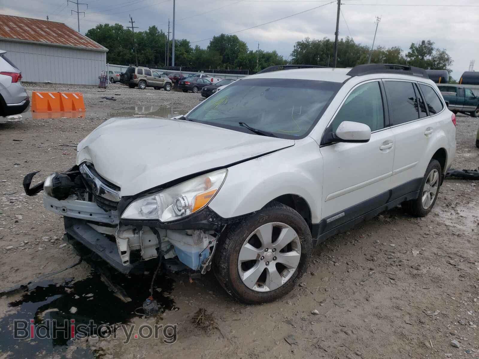 2012 SUBARU OUTBACK - VIN: 4S4BRCCC7C3206890 - Photo 2