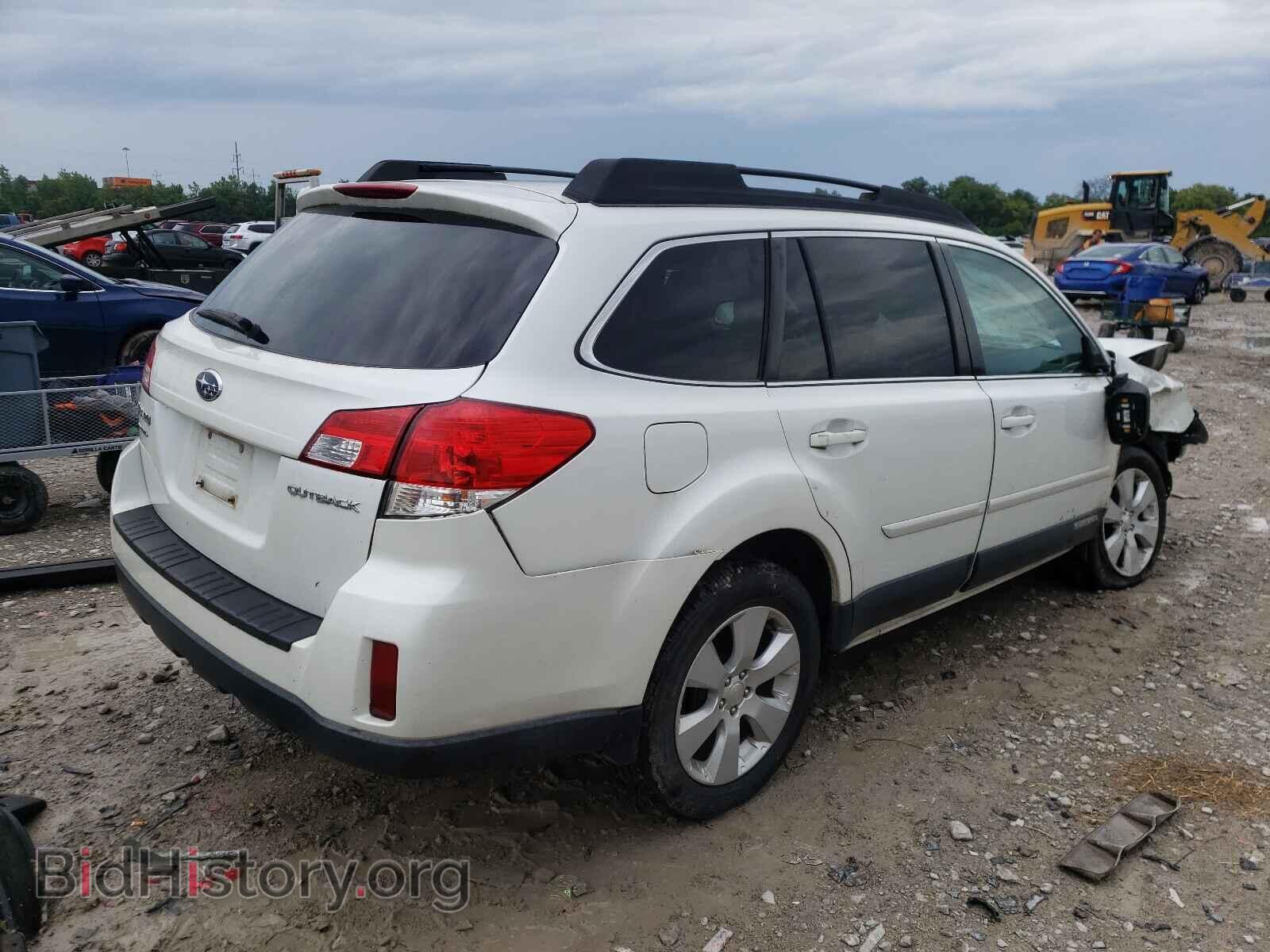 2012 SUBARU OUTBACK - VIN: 4S4BRCCC7C3206890 - Photo 4