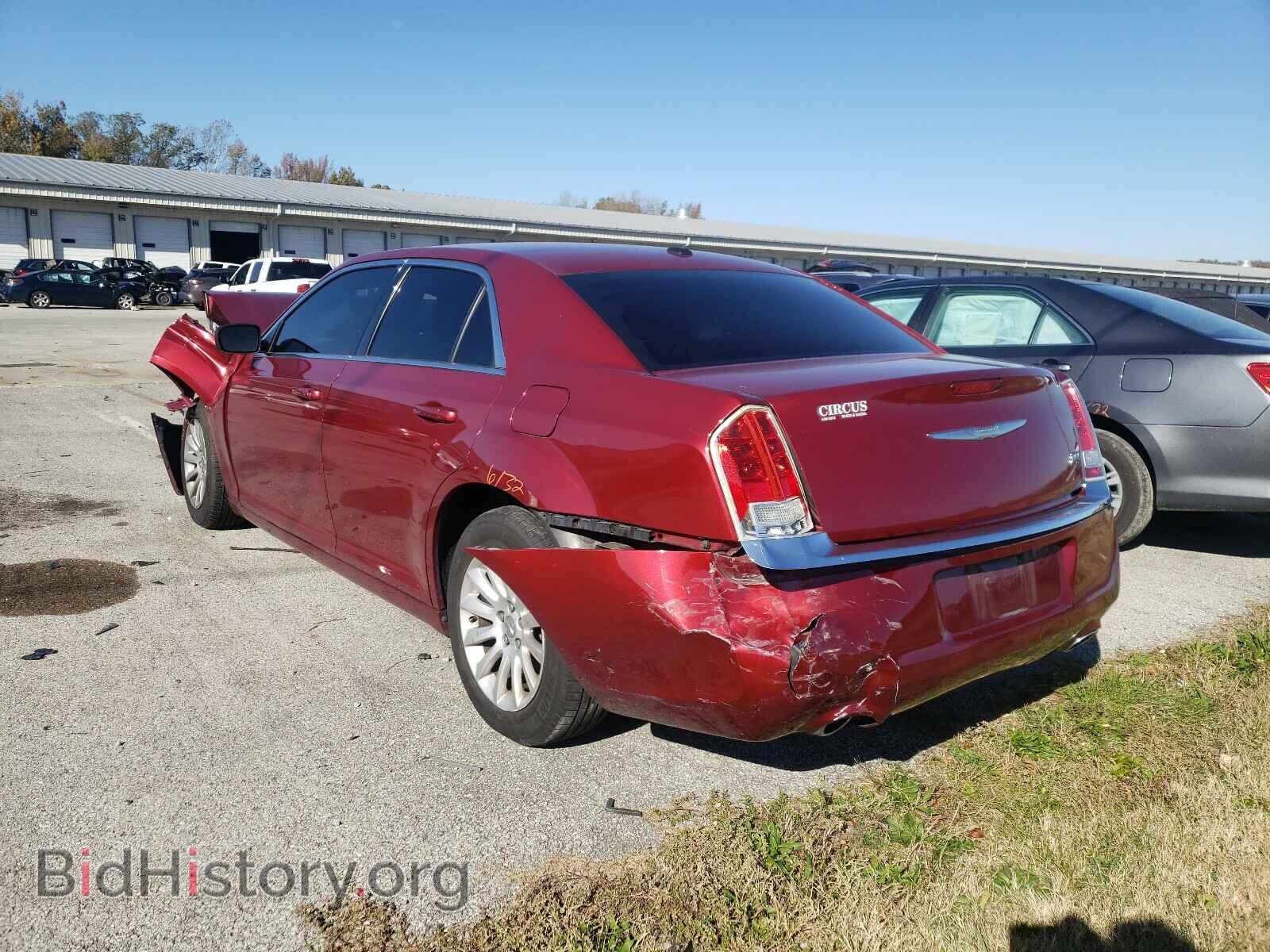 2013 CHRYSLER 300 - VIN: 2C3CCAAG7DH657440 - Фото 3