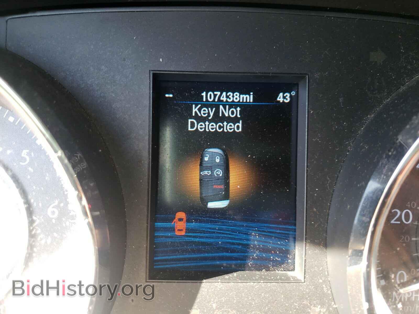 2013 CHRYSLER 300 - VIN: 2C3CCAAG7DH657440 - Фото 8