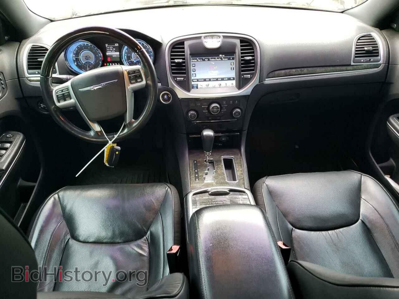 2011 CHRYSLER 300 - VIN: 2C3CA5CG4BH523847 - Фото 8
