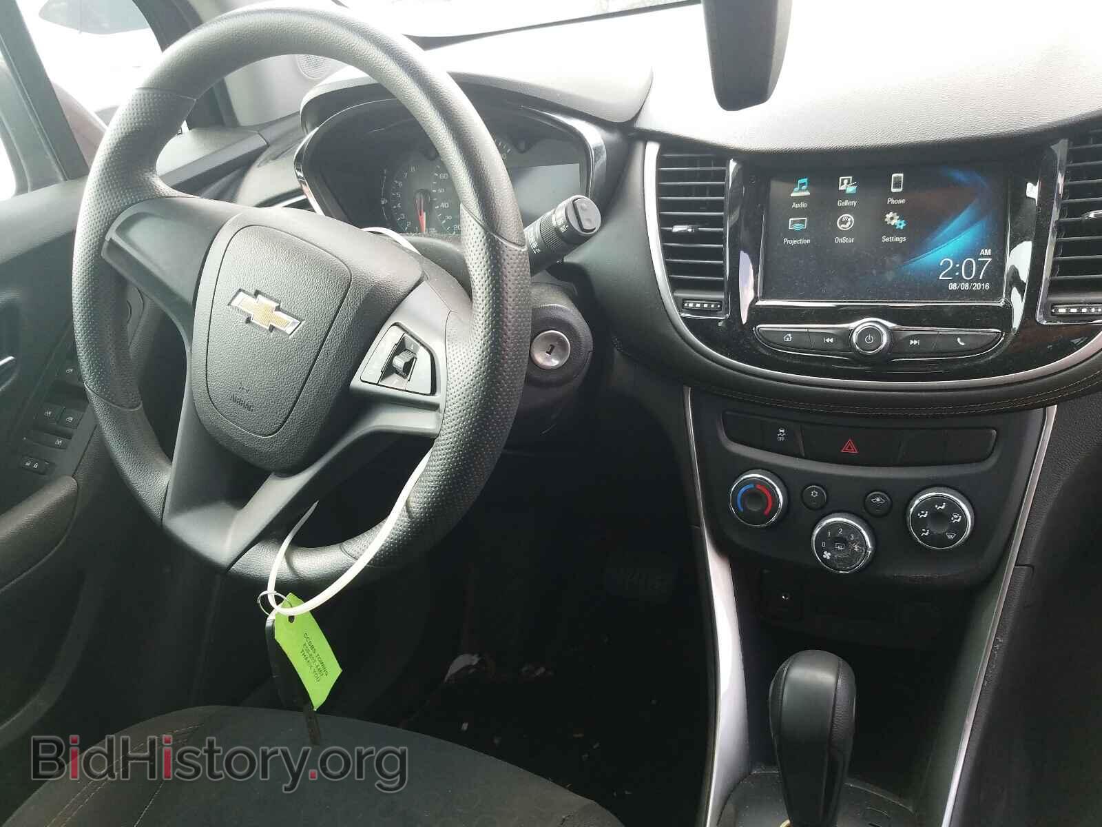 2017 CHEVROLET TRAX - VIN: 3GNCJKSB9HL133981 - Фото 9