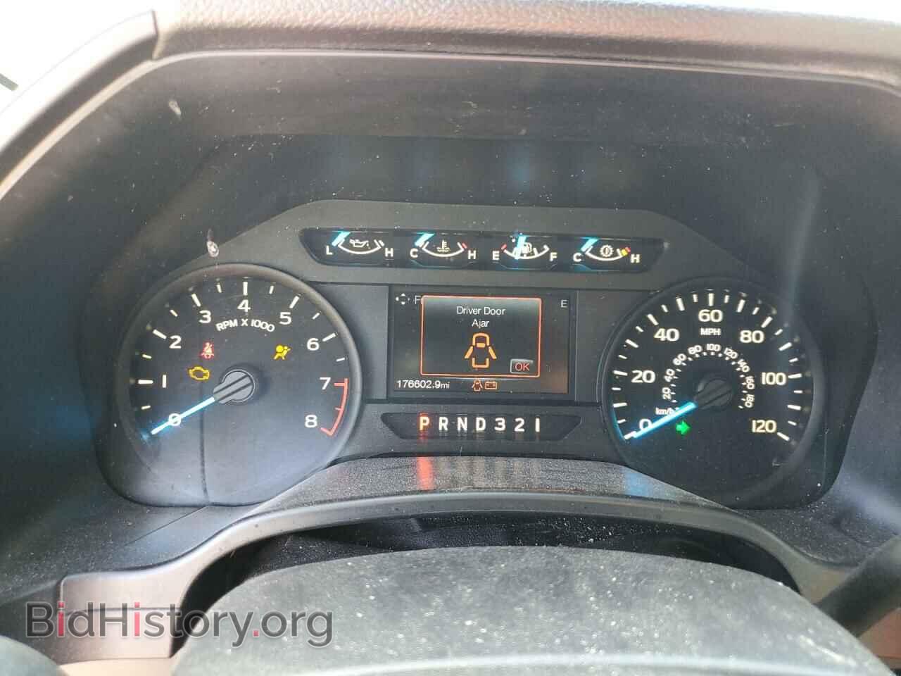 2017 FORD F150 - VIN: 1FTMF1C87HKE06364 - Фото 9