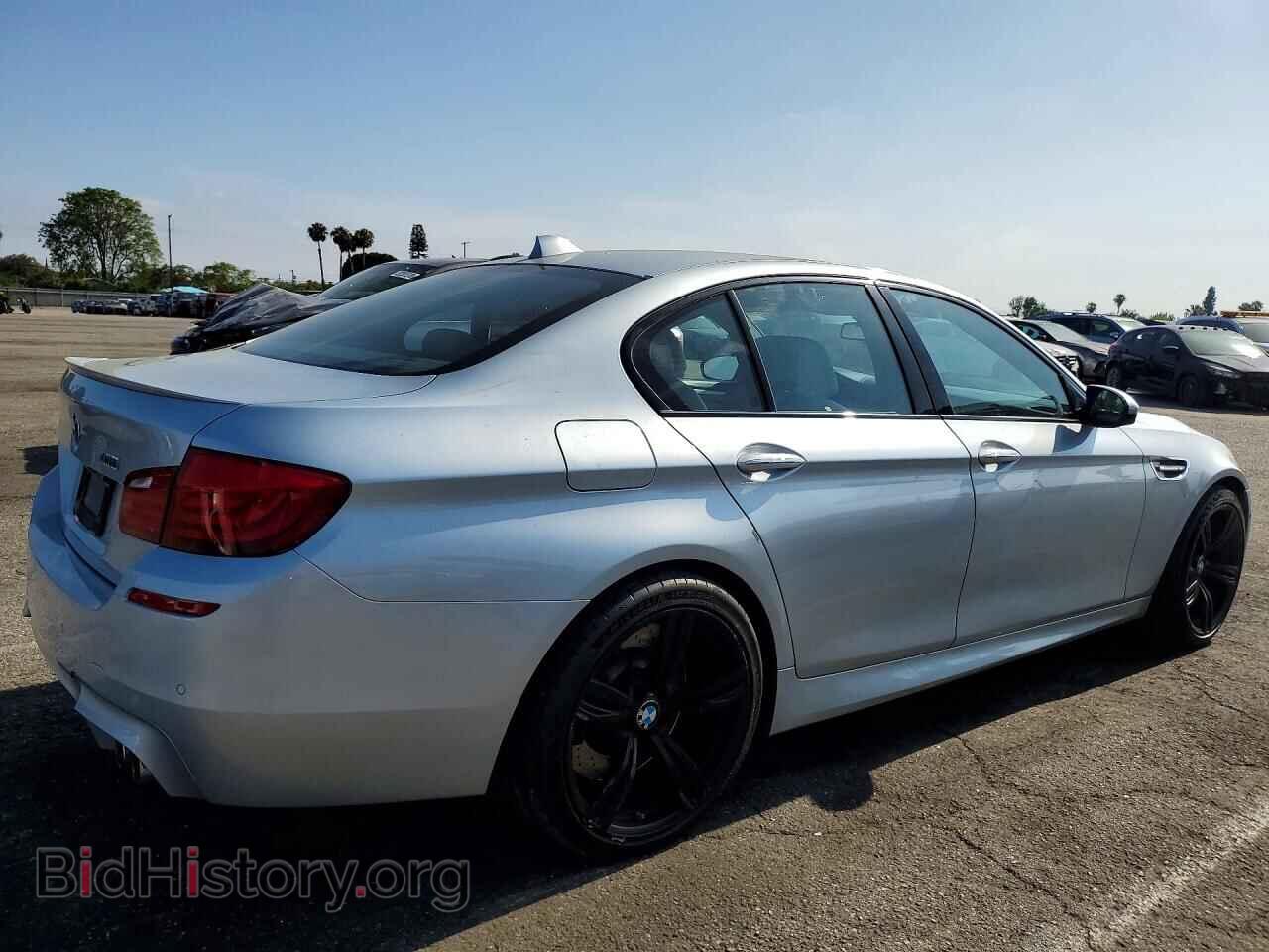 2013 BMW M5 - VIN: WBSFV9C57DD095686 - Фото 3