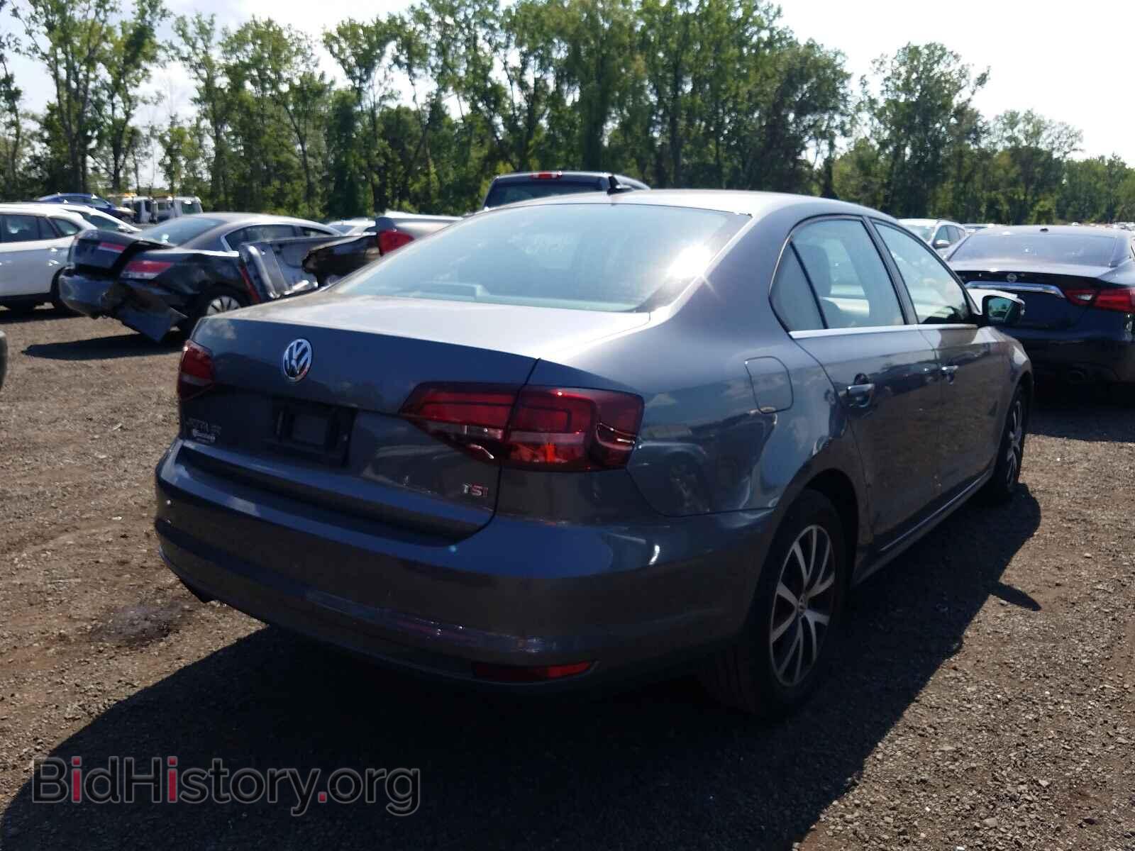 2017 VOLKSWAGEN JETTA - VIN: 3VWDB7AJ5HM278331 - Фото 4