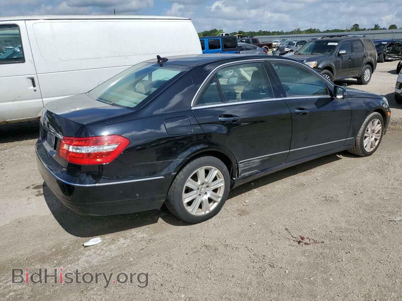 2013 MERCEDES-BENZ E-CLASS - VIN: WDDHF5KB2DA680339 - Фото 3