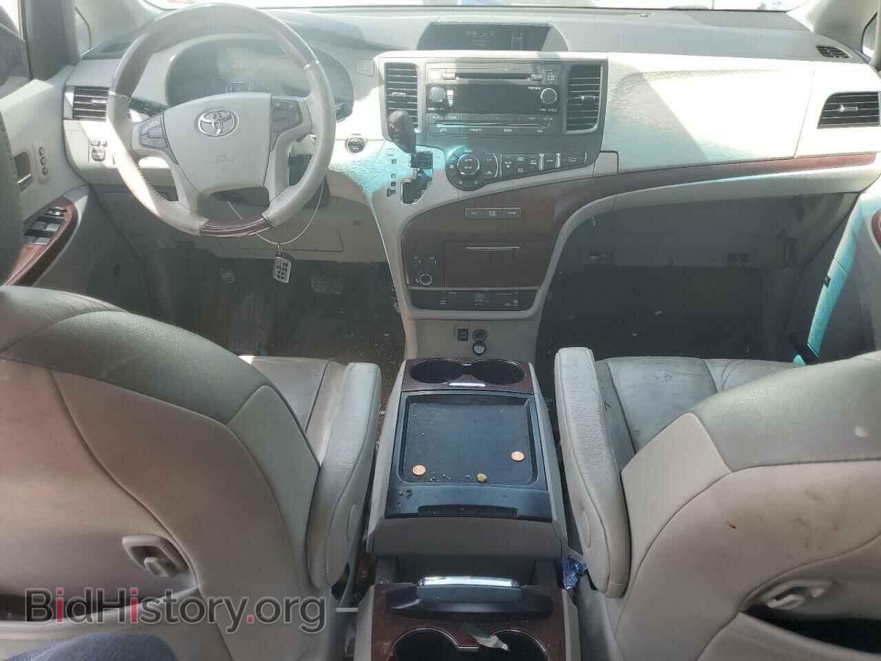 2011 TOYOTA All Models - VIN: 5TDYK3DC3BS132804 - Фото 8