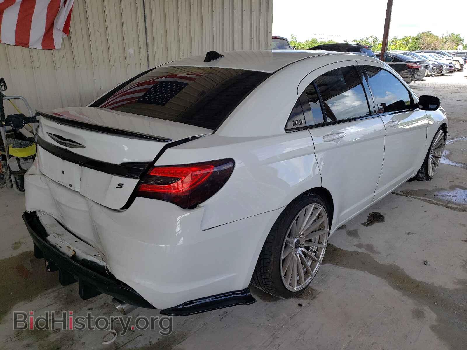 2011 CHRYSLER 200 - VIN: 1C3BC8FG7BN567769 - Фото 4