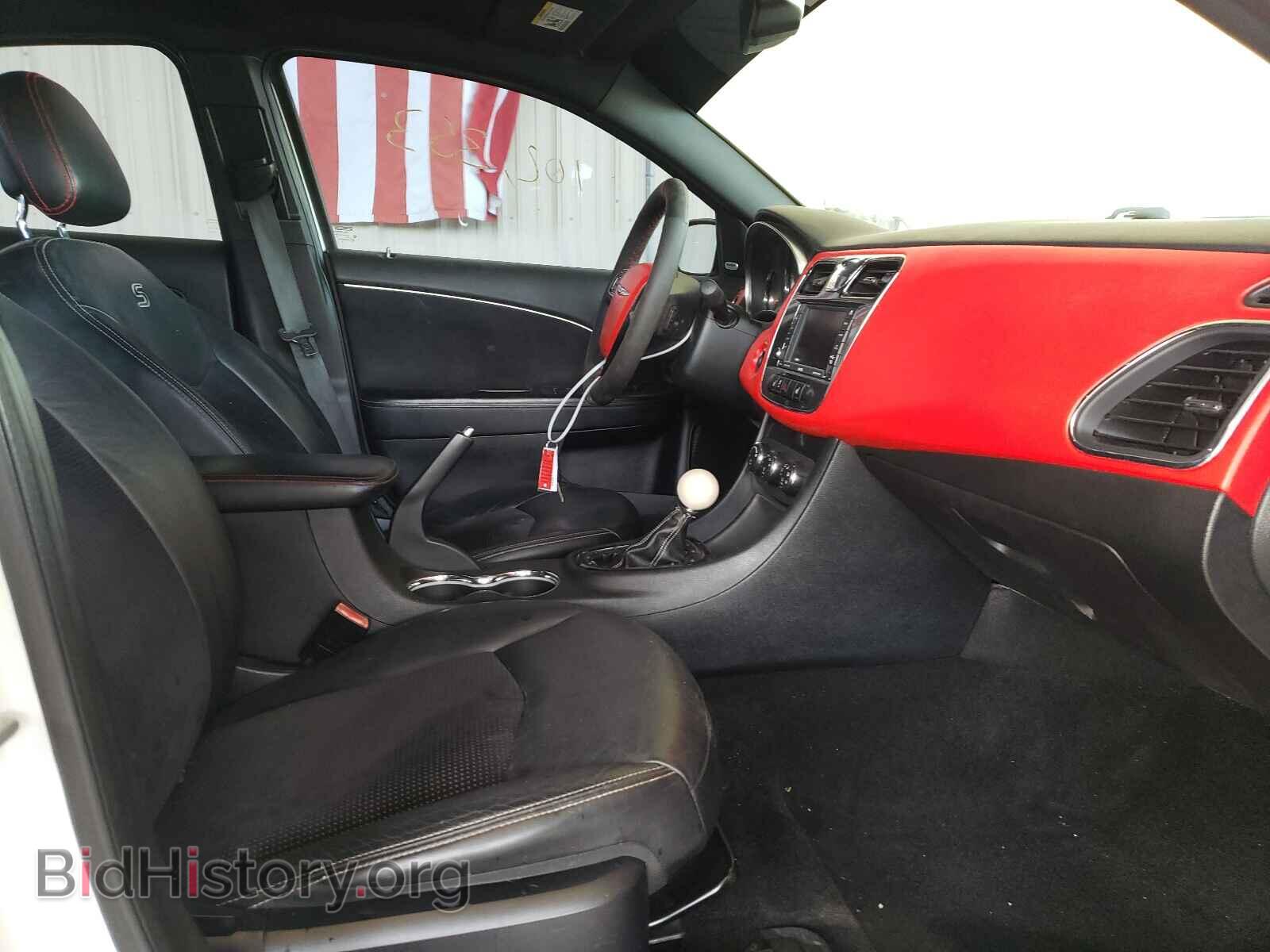 2011 CHRYSLER 200 - VIN: 1C3BC8FG7BN567769 - Фото 5