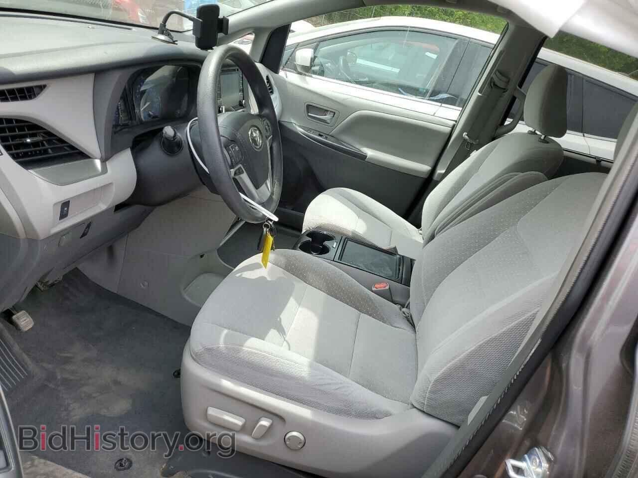 2018 TOYOTA All Models - VIN: 5TDJZ3DC2JS198675 - Фото 7