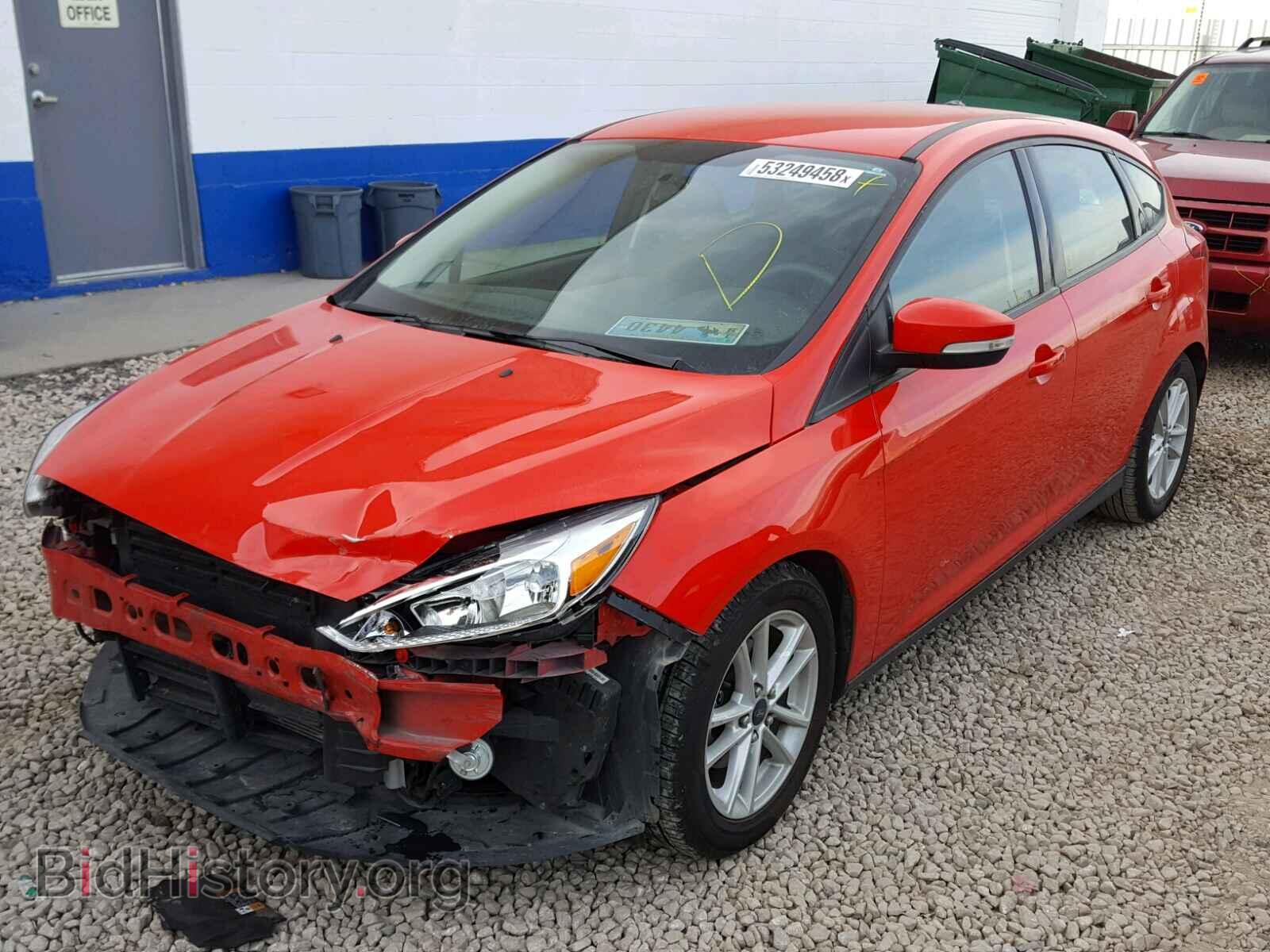 2016 FORD FOCUS SE - VIN: 1FADP3K20GL264041 - Фото 2