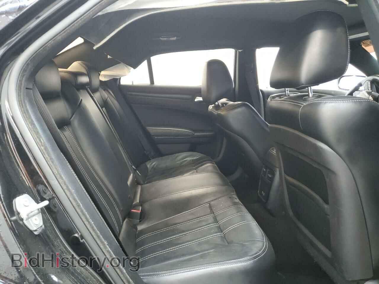 2016 CHRYSLER 300 - VIN: 2C3CCABG7GH320995 - Фото 10