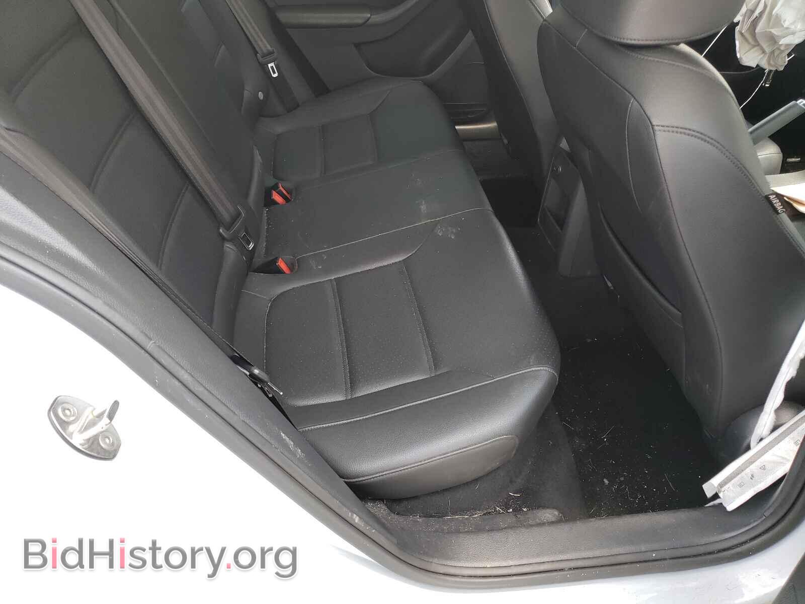 2017 VOLKSWAGEN JETTA - VIN: 3VWDB7AJ2HM335570 - Фото 6