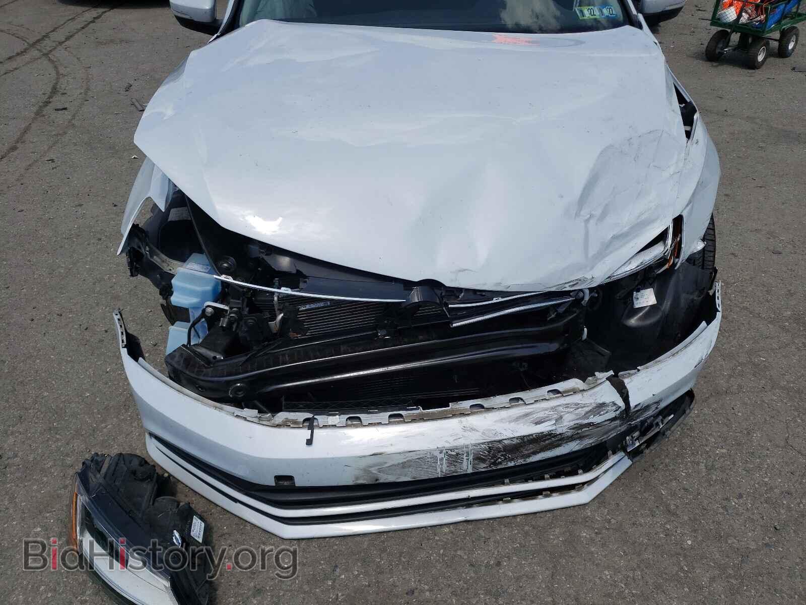 2017 VOLKSWAGEN JETTA - VIN: 3VWDB7AJ2HM335570 - Фото 9