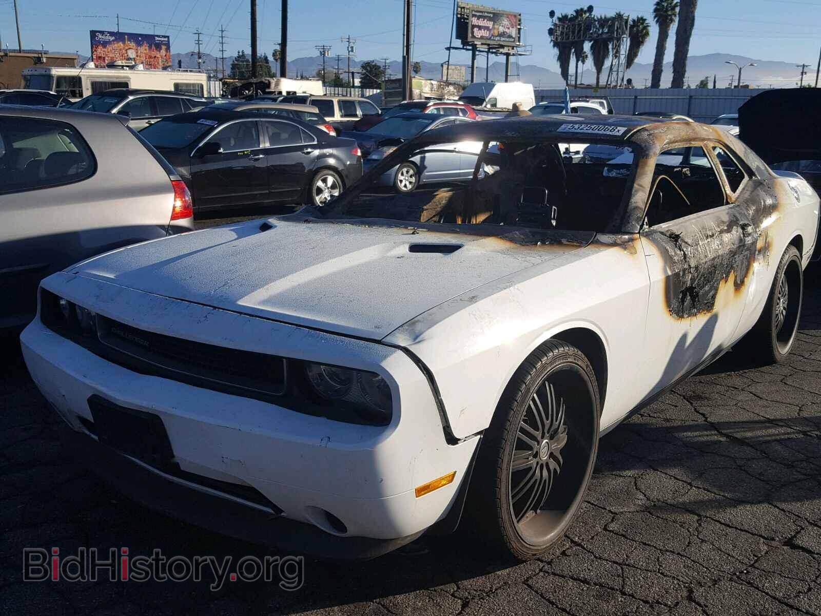 2012 DODGE CHALLENGER - VIN: 2C3CDYAGXCH144753 - Photo 2