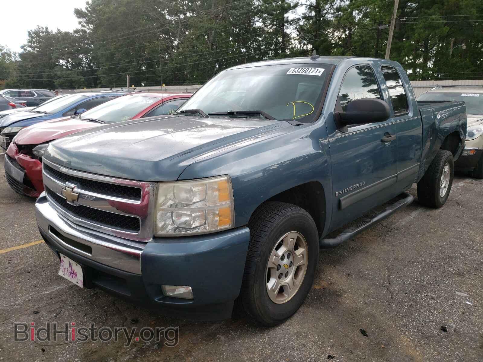 2009 CHEVROLET SILVERADO - VIN: 1GCEC29049Z236560 - Фото 2