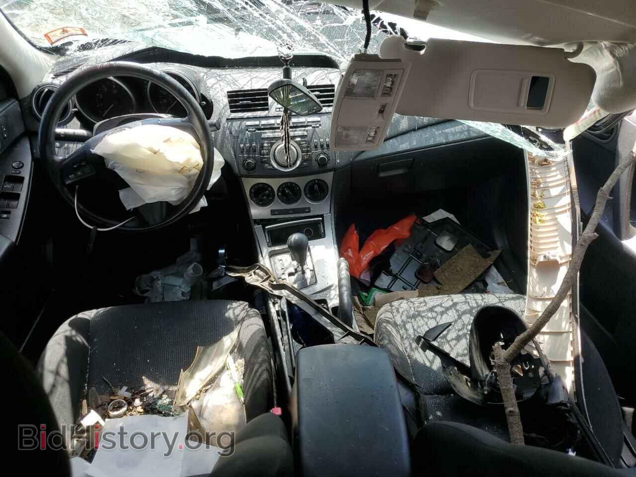 2011 MAZDA 3 - VIN: JM1BL1UG0B1423073 - Фото 8