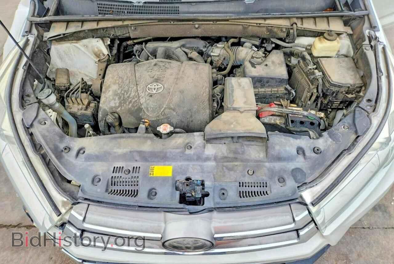 2018 TOYOTA HIGHLANDER - VIN: 5TDZZRFH3JS239636 - Фото 11