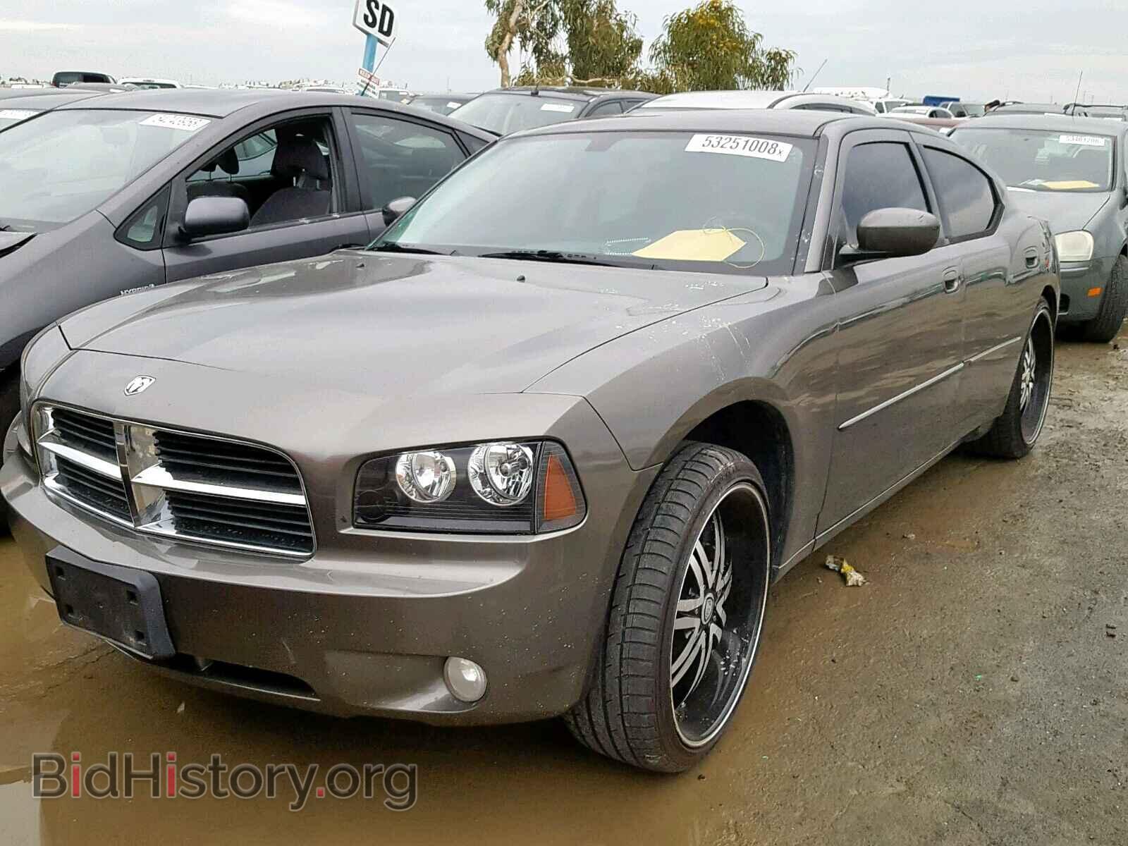 2010 DODGE CHARGER - VIN: 2B3CA3CV2AH127401 - Фото 2