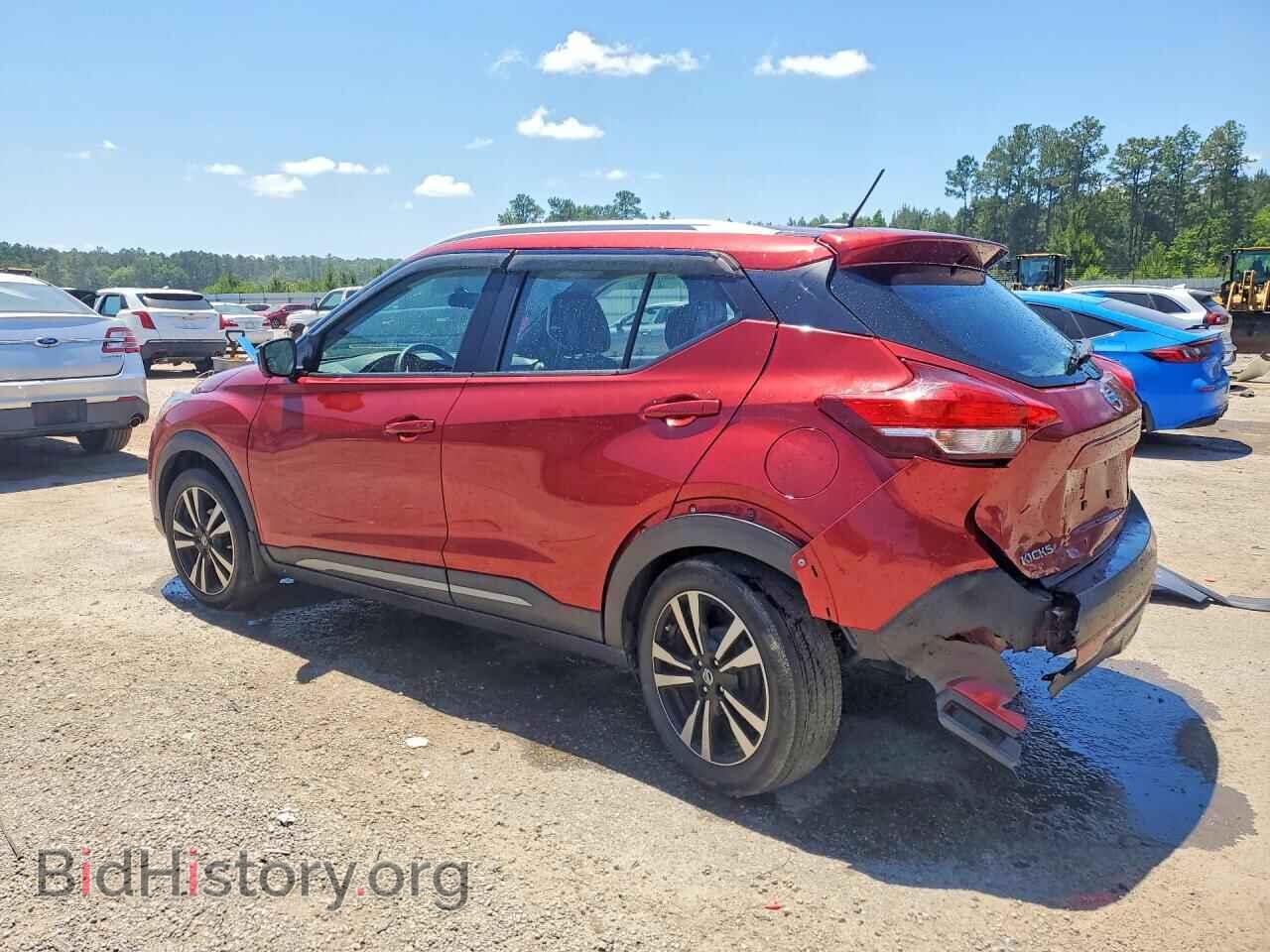 2019 NISSAN KICKS - VIN: 3N1CP5CU3KL565663 - Фото 2