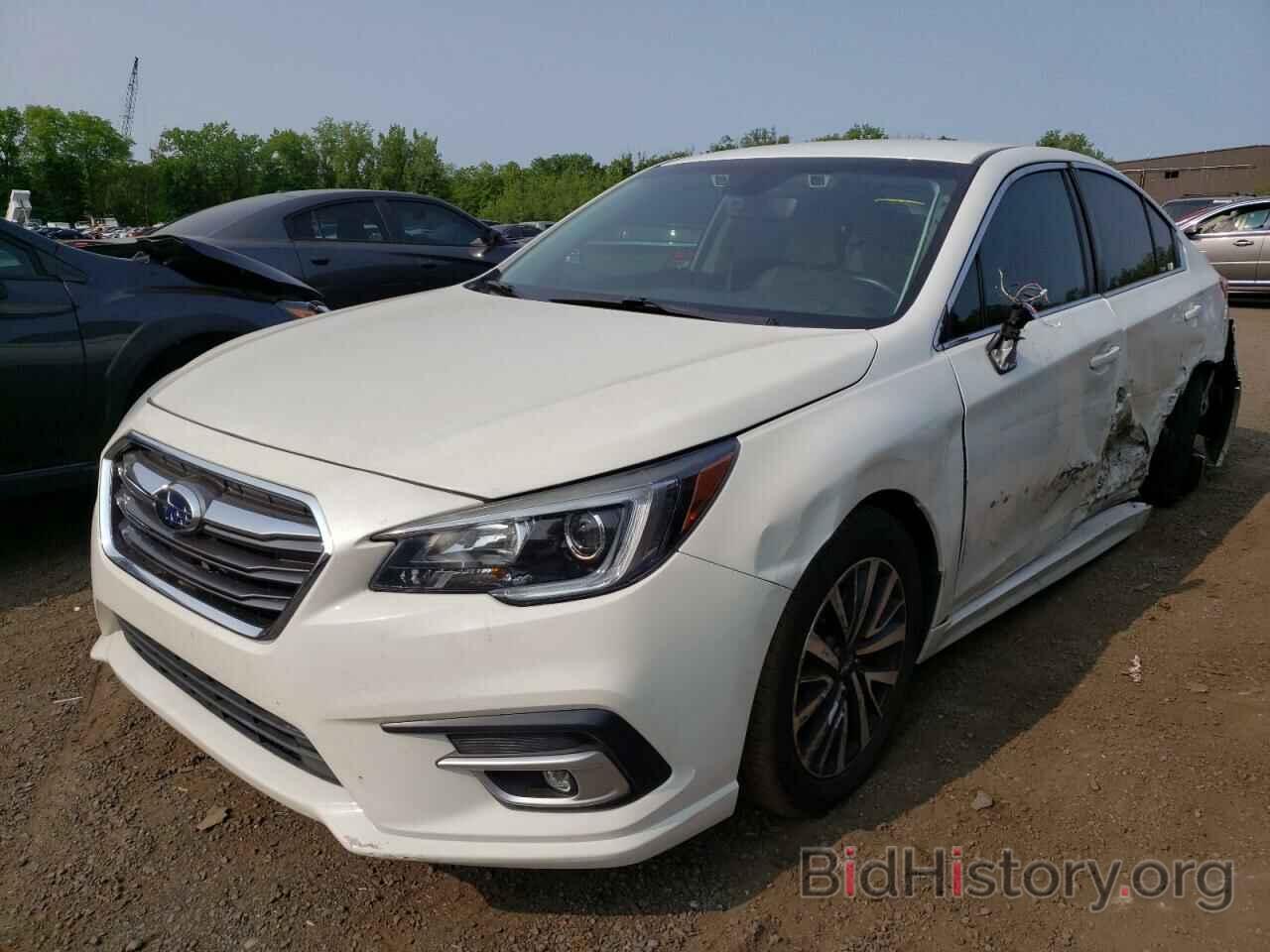 Photo 4S3BNAF69J3043831 - SUBARU LEGACY 2018