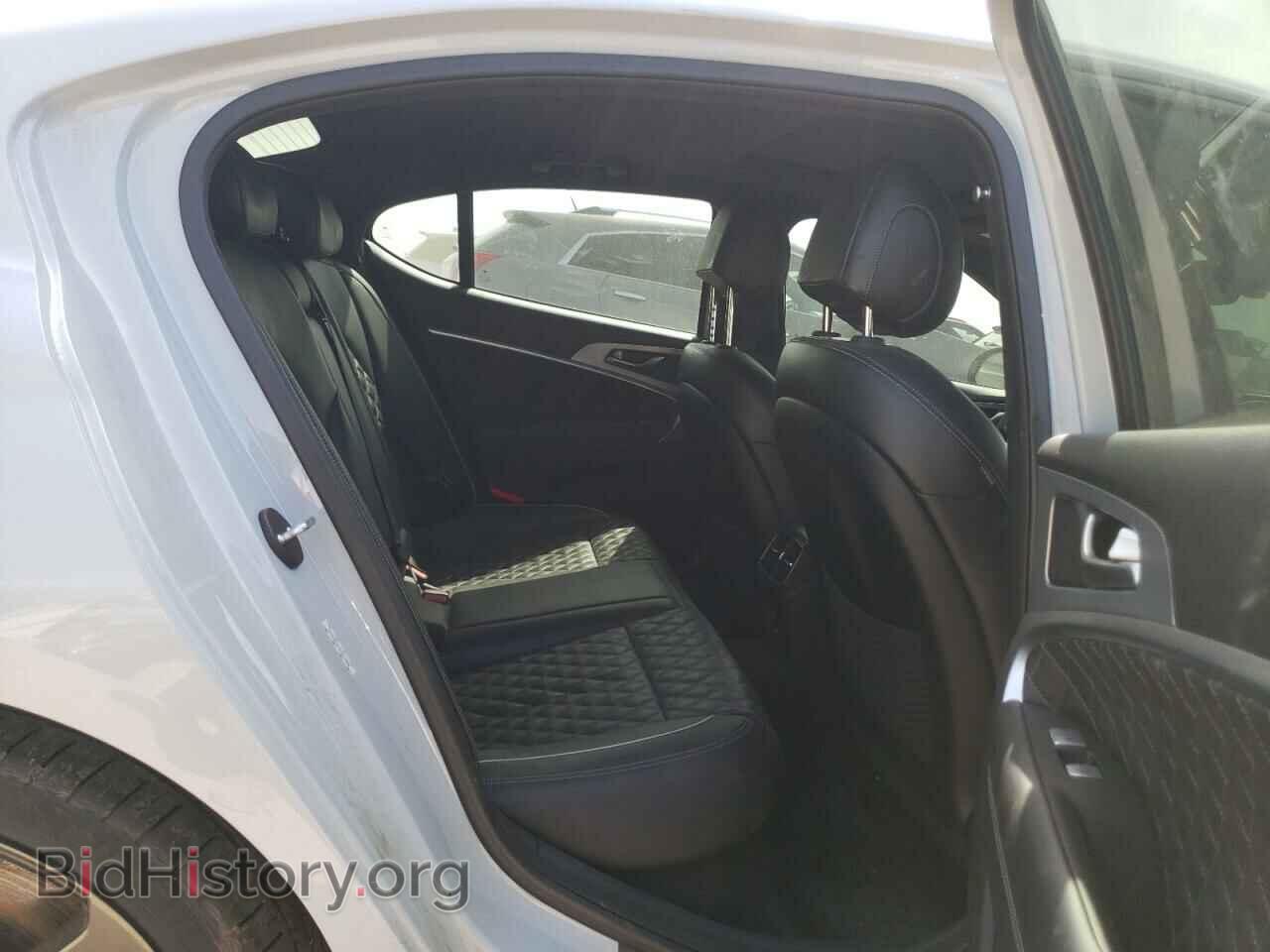 2019 GENESIS G70 - VIN: KMTG34LE7KU017864 - Фото 10