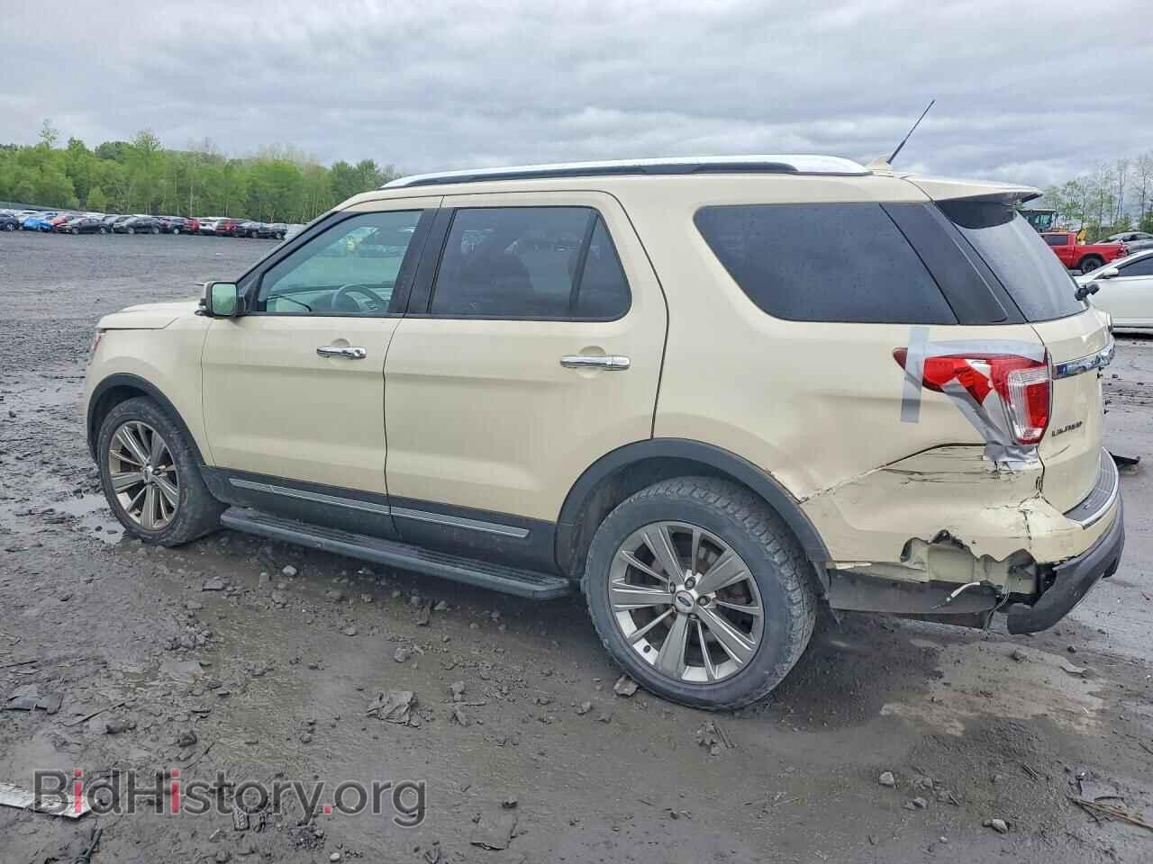 2018 FORD EXPLORER - VIN: 1FM5K8F82JGB83854 - Фото 2