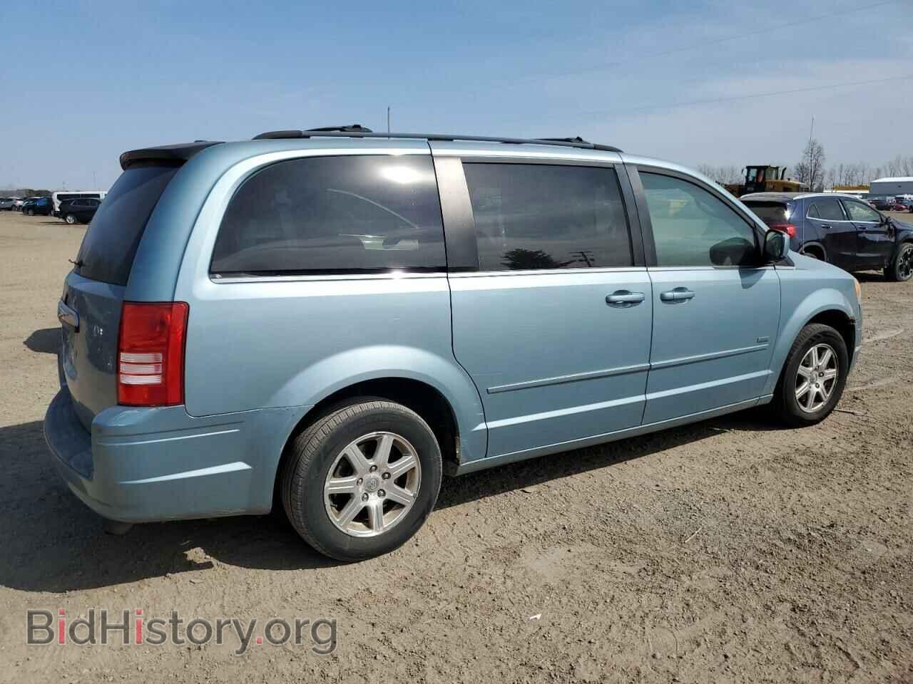 2008 CHRYSLER MINIVAN - VIN: 2A8HR54P28R738180 - Фото 3