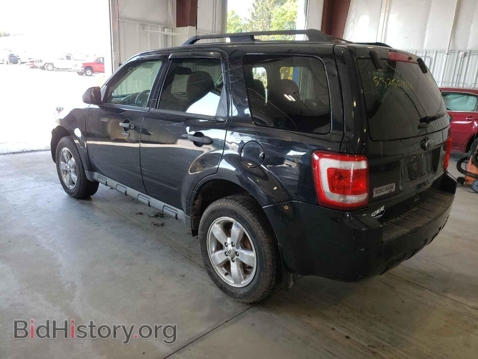 2011 FORD ESCAPE - VIN: 1FMCU0D79BKB80610 - Фото 3