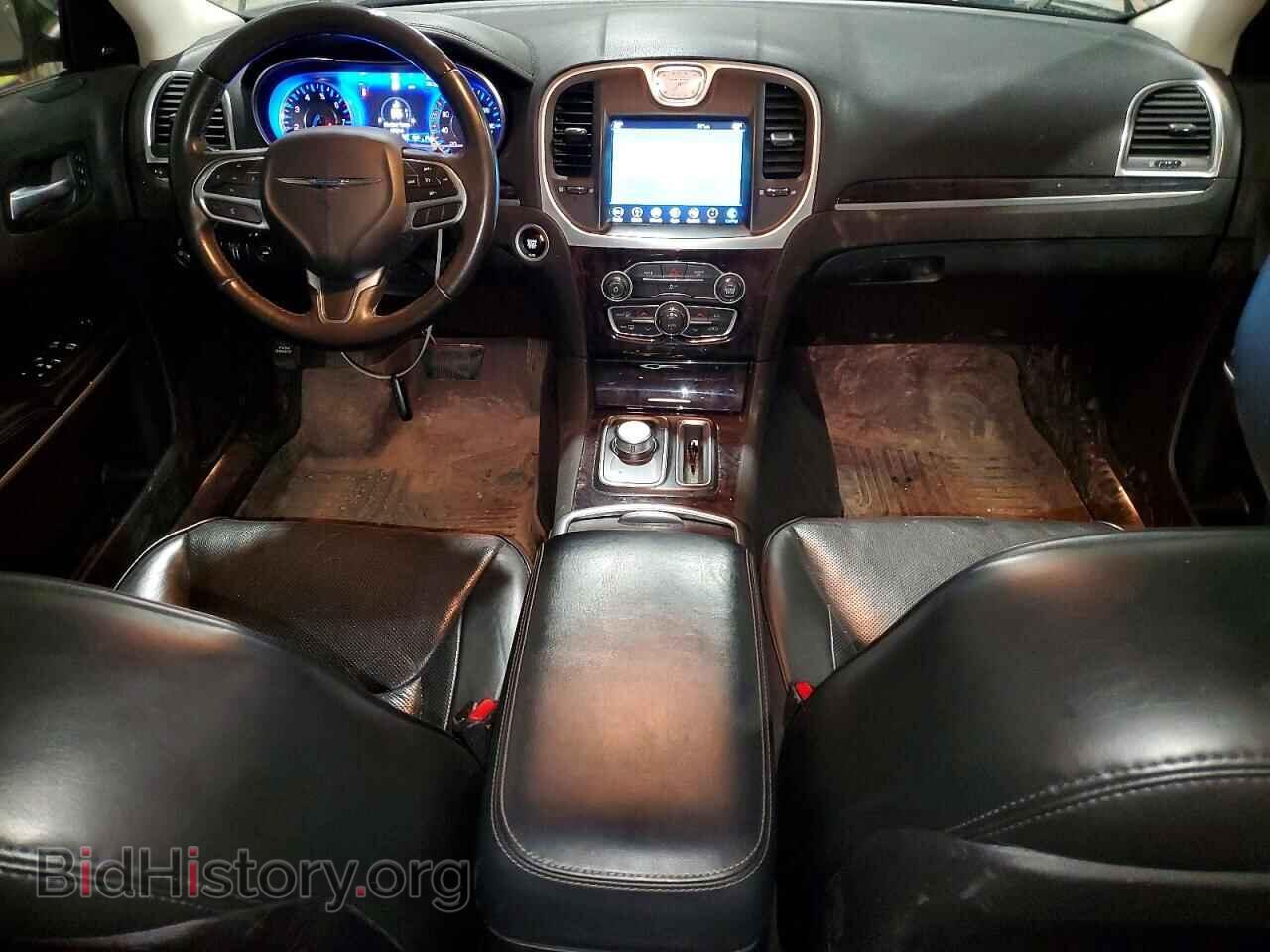 2019 CHRYSLER 300 - VIN: 2C3CCAKG7KH634476 - Photo 8