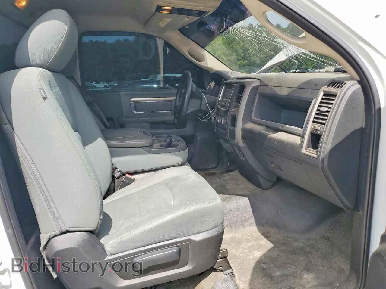 2017 RAM 1500 - VIN: 3C6JR6AG2HG642341 - Photo 10