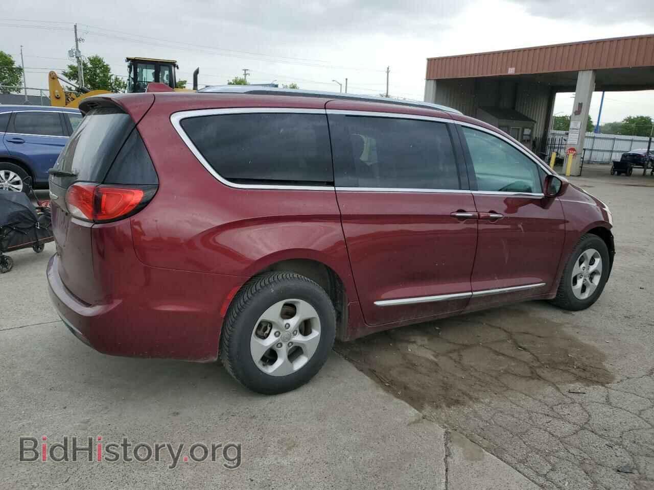 2017 CHRYSLER PACIFICA - VIN: 2C4RC1EG5HR648784 - Фото 3