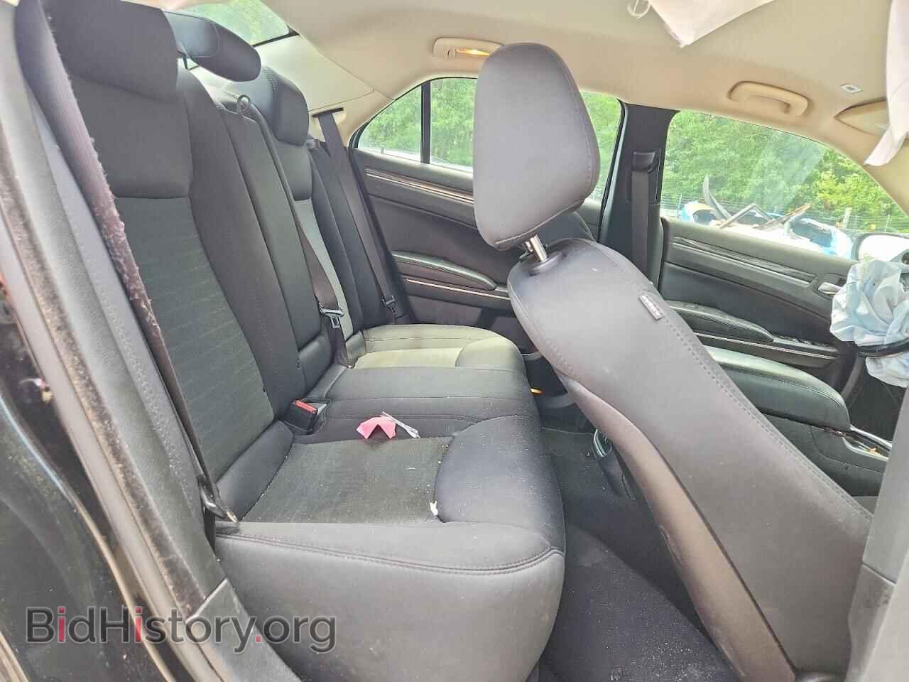 2019 CHRYSLER 300 - VIN: 2C3CCAAG2KH675986 - Photo 10