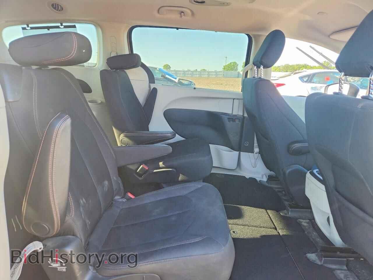 2017 CHRYSLER PACIFICA - VIN: 2C4RC1BG1HR795950 - Фото 11