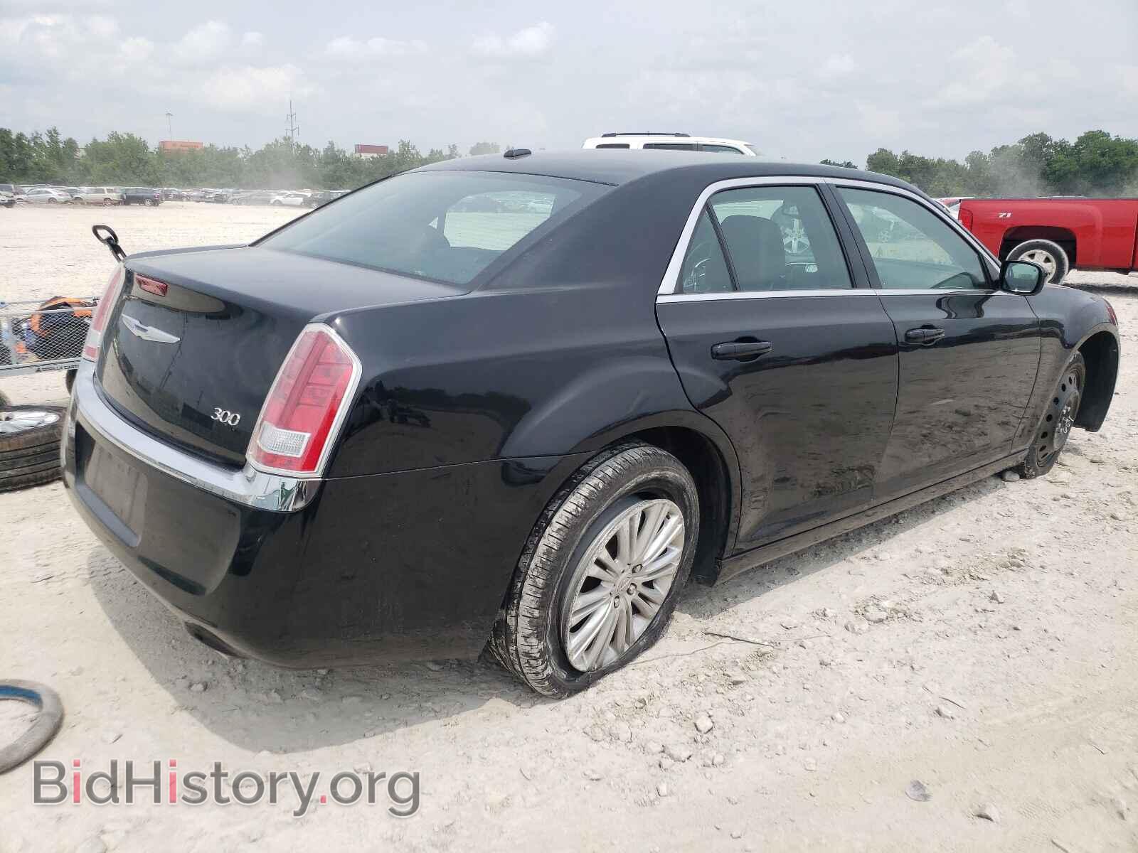 2014 CHRYSLER 300 - VIN: 2C3CCARG2EH273460 - Фото 4