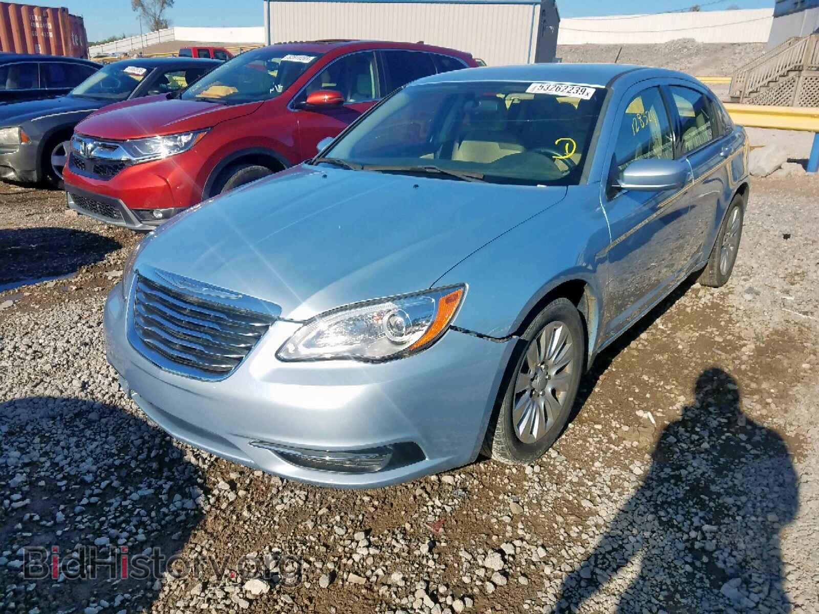 2013 CHRYSLER 200 - VIN: 1C3CCBAG7DN727077 - Фото 2