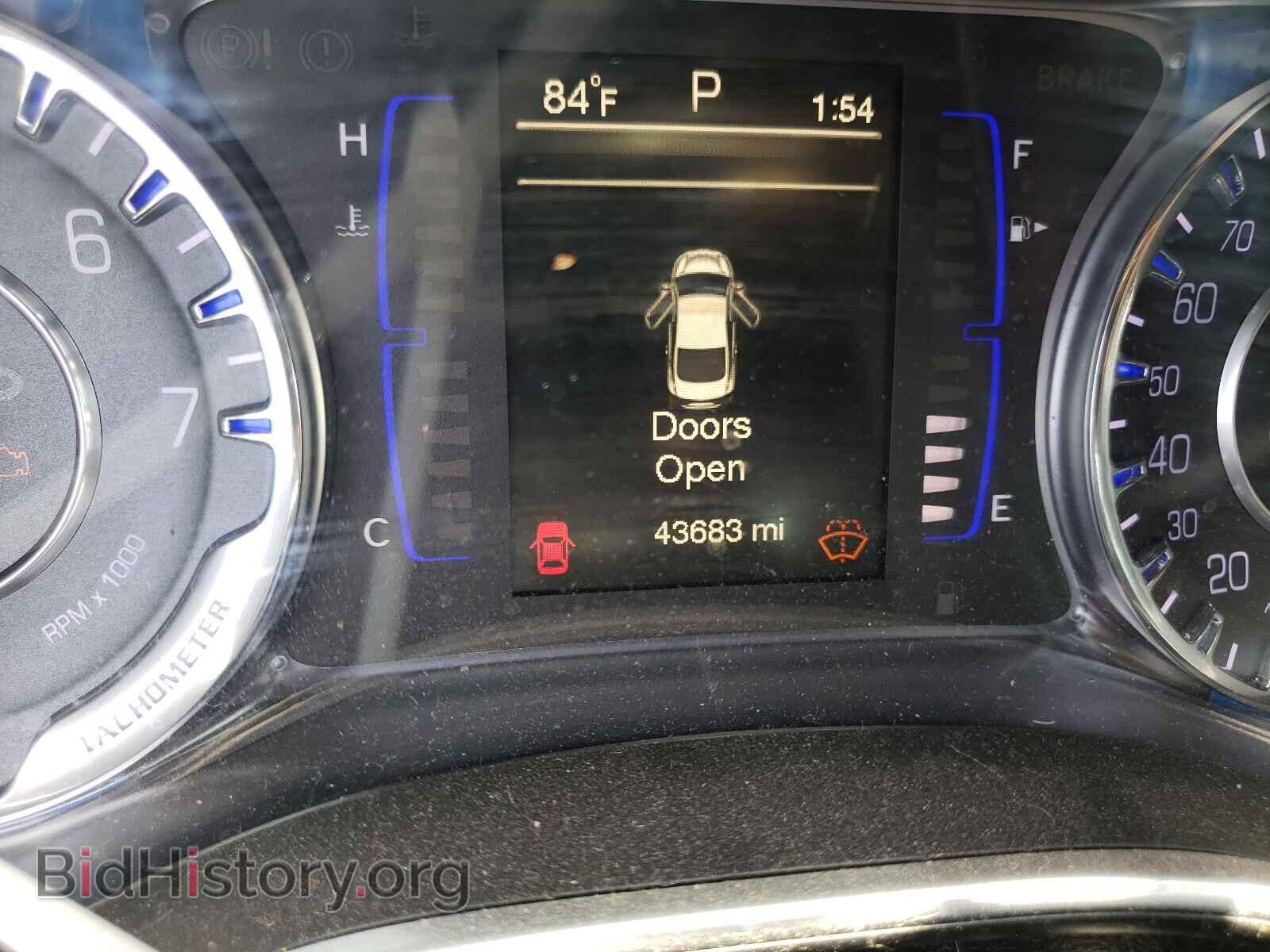 2016 CHRYSLER 200 - VIN: 1C3CCCAB3GN168268 - Фото 8