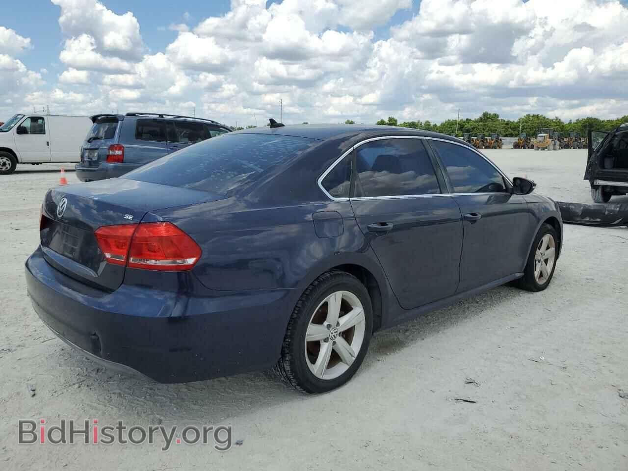 2012 VOLKSWAGEN PASSAT - VIN: 1VWBP7A30CC100394 - Фото 3